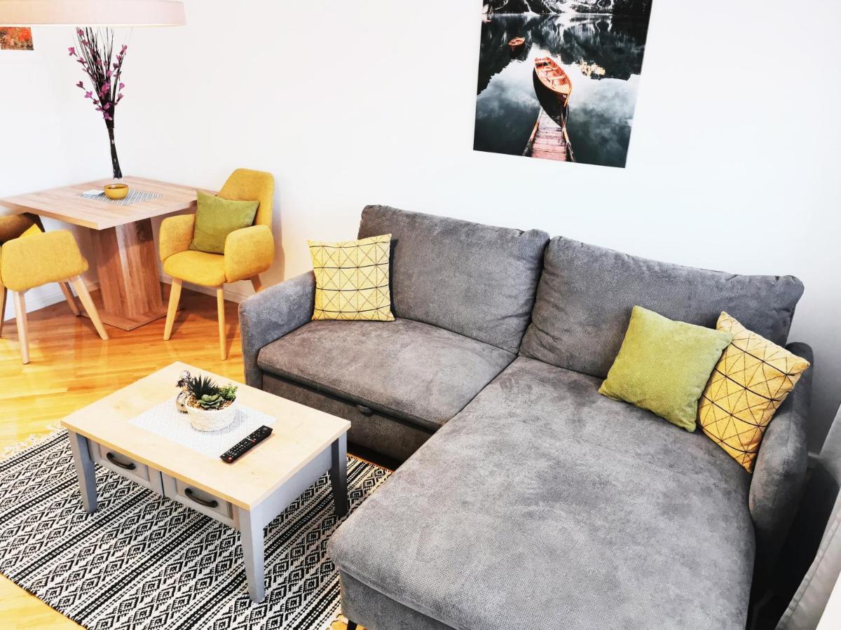 Apartman Angel Ösek Dış mekan fotoğraf