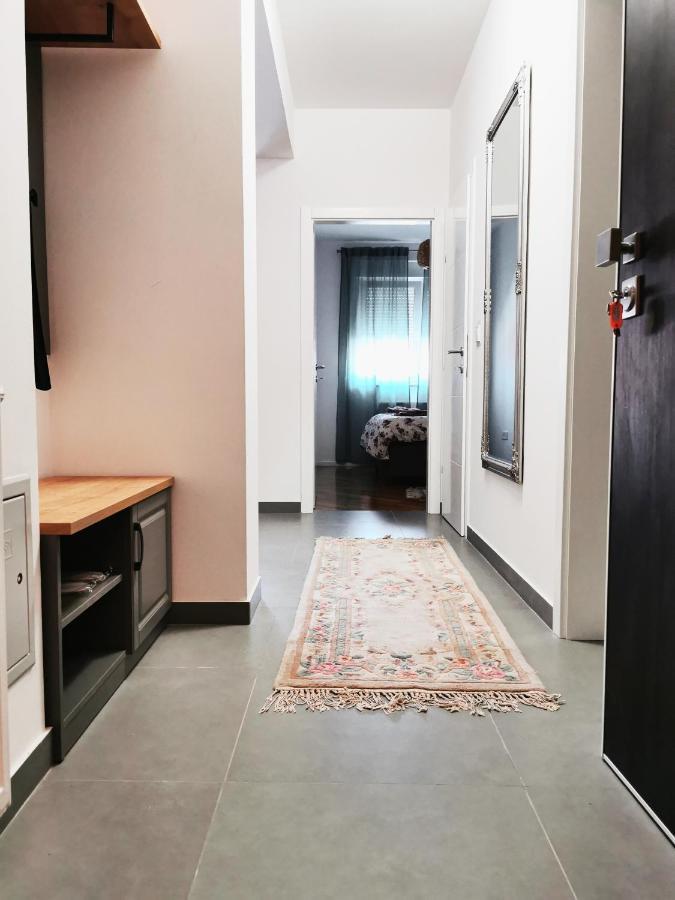 Apartman Angel Ösek Dış mekan fotoğraf